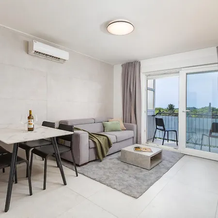 Luxury Апартаменты Пула